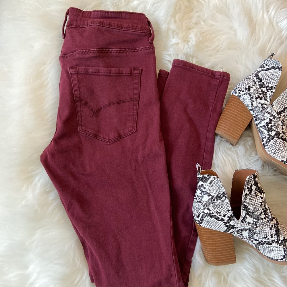 Maroon Hi-rise Bullhead Jeans